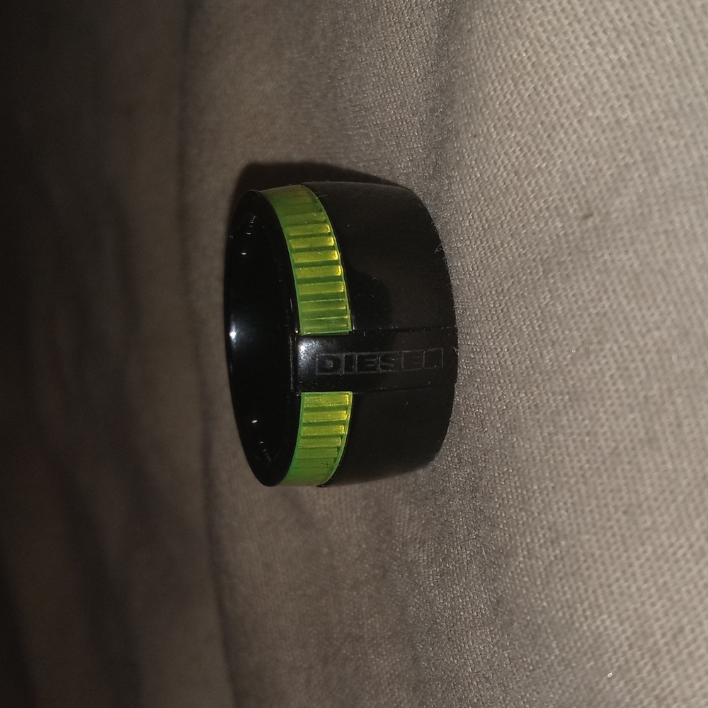 Bnwot diesel ring sz 8 - Picture 2 of 5